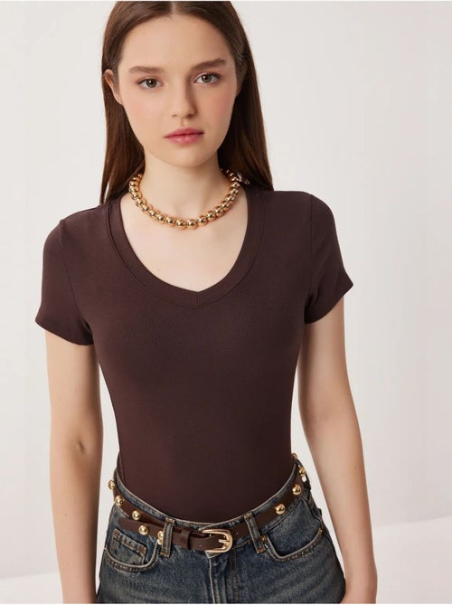 Camiseta básica de cuello en v slim fit istanbul - Kiabi