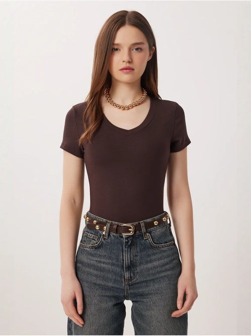 Camiseta básica de cuello en v slim fit istanbul - Kiabi