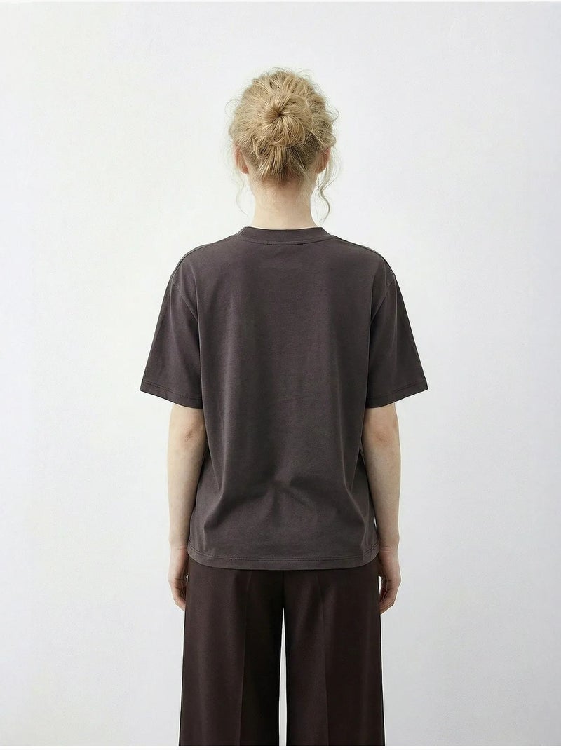 Camiseta básica de cuello redondo con detalle de accesorio lucci Marrón oscuro - Kiabi