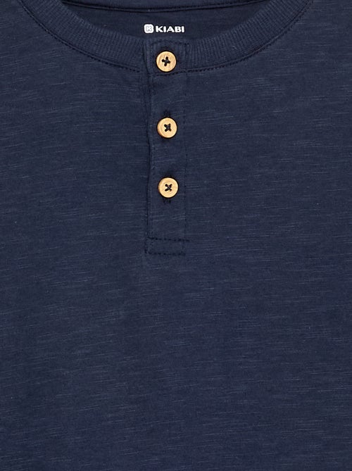 Camiseta básica de cuello tunecino - Kiabi Camiseta básica de cuello tunecino - Kiabi