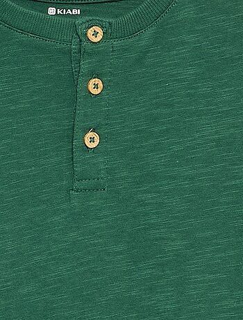 Camiseta básica de cuello tunecino