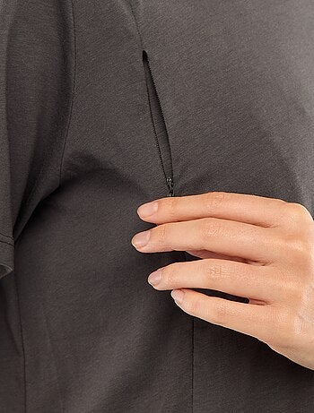 Camiseta básica de lactancia de manga corta