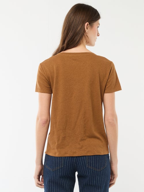 Camiseta básica de manga corta con cuello en pico - Kiabi
