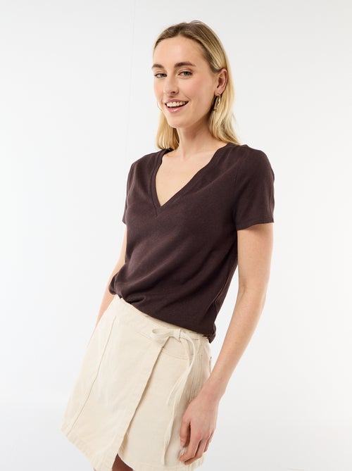 Camiseta básica de manga corta con cuello en pico - Kiabi