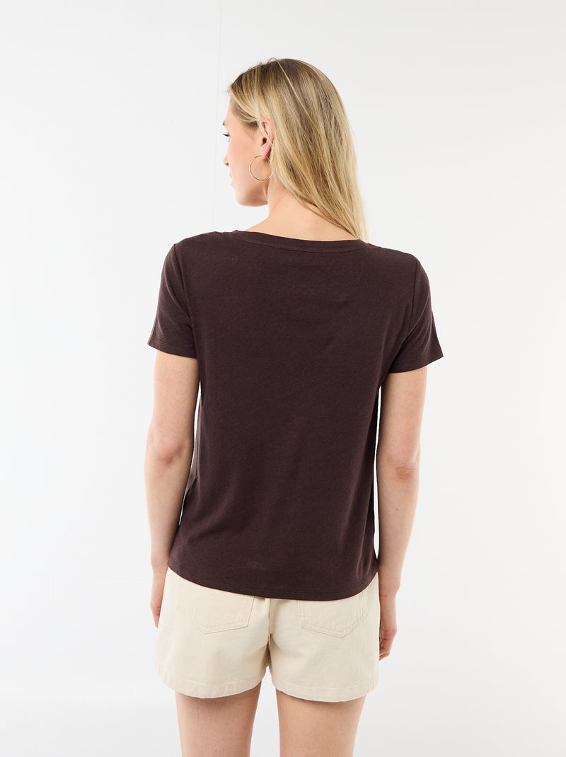 Camiseta básica de manga corta con cuello en pico Marron - Kiabi