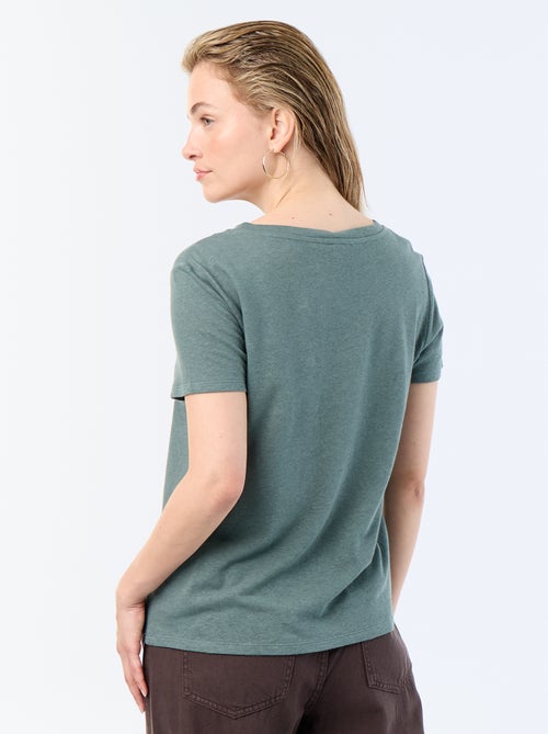 Camiseta básica de manga corta con cuello en pico - Kiabi