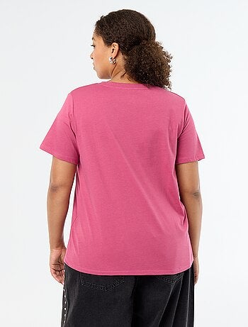 Camiseta básica de manga corta y cuello en pico