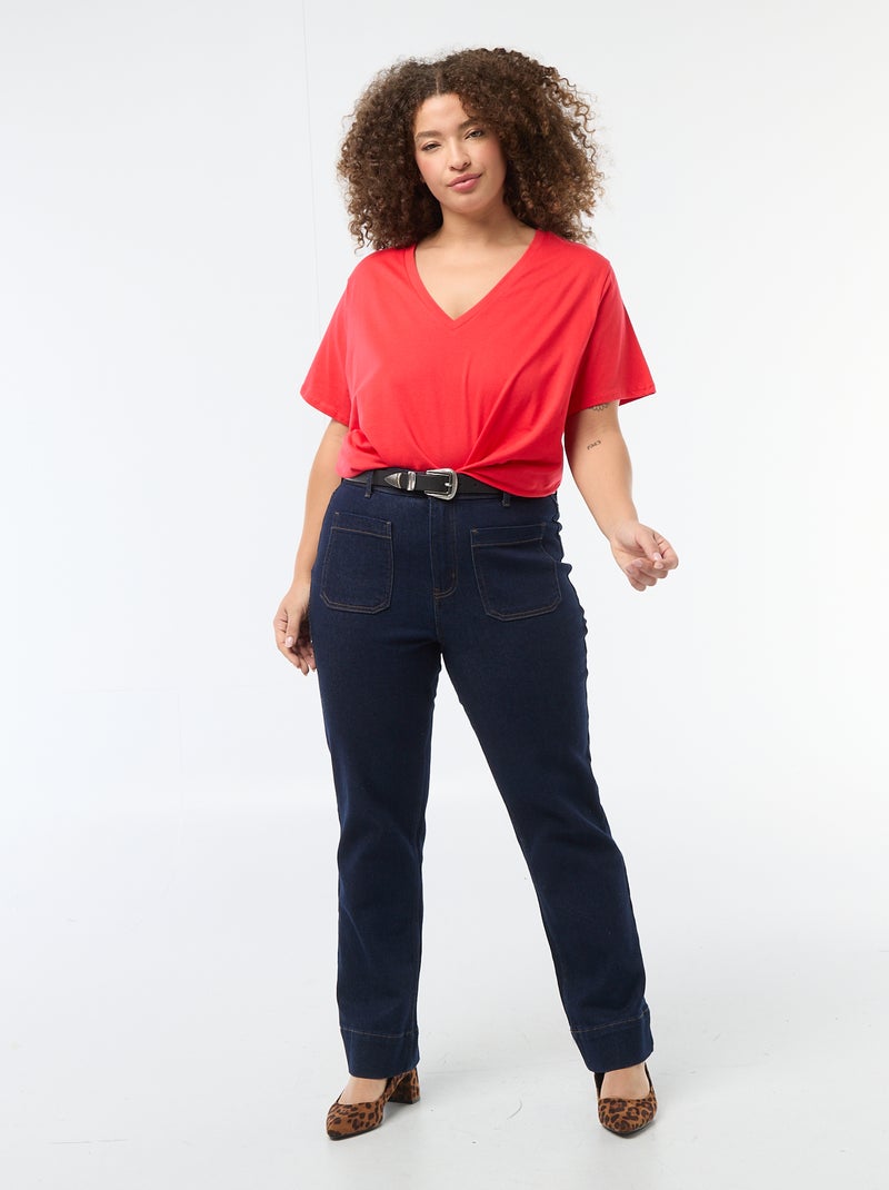 Camiseta básica de manga corta y cuello en pico Rojo - Kiabi