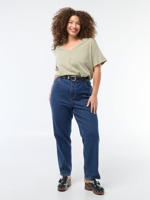 Camiseta básica de manga corta y cuello en pico - Kiabi