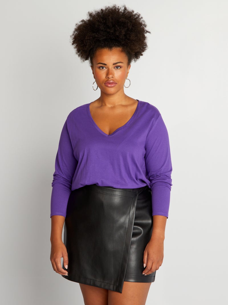 Camiseta básica de manga larga con cuello de pico PURPURA - Kiabi