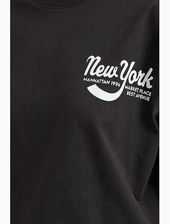 Camiseta básica estampada bdart