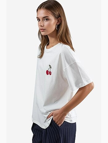 Camiseta bordada de cuello redondo de gran tamaño hiccup