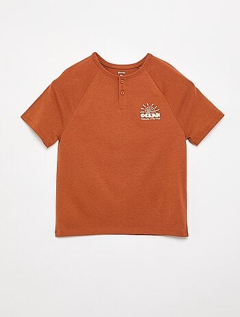 Camiseta bordada de manga corta