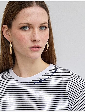 Camiseta bordada, MO Fashion