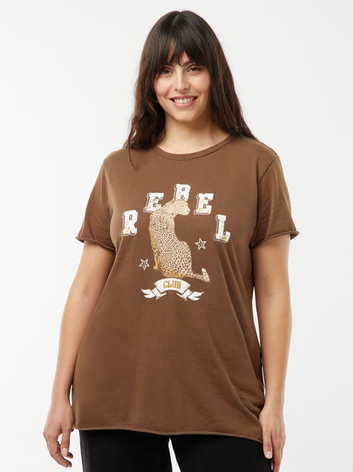 Camiseta 'Carmakoma' con un 'leopardo' estampado - Kiabi
