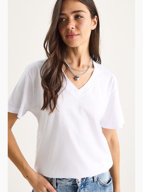 Camiseta cómoda de algodón orgánico con cuello en v profundo lucci - Kiabi Camiseta cómoda de algodón orgánico con cuello en v profundo lucci - Kiabi