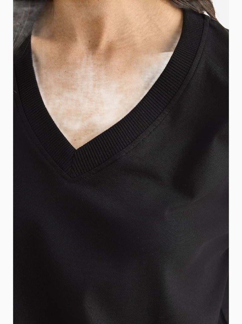 Camiseta cómoda de algodón orgánico con cuello en v profundo lucci Negro - Kiabi