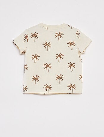 Camiseta con bolsillo en el pecho