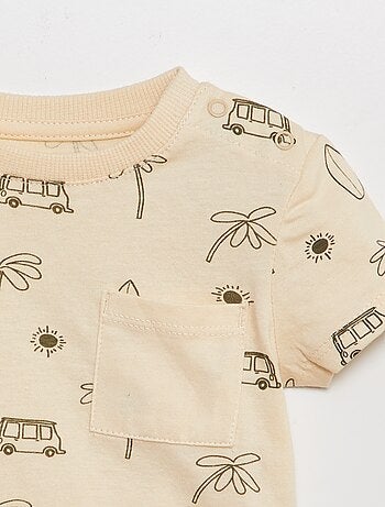 Camiseta con bolsillo en el pecho