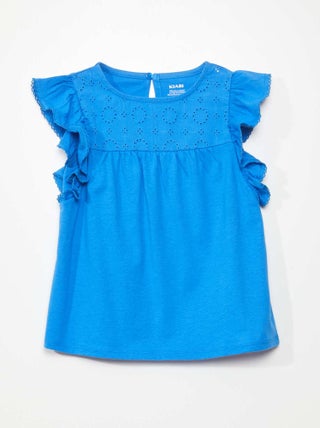 Camiseta con bordado