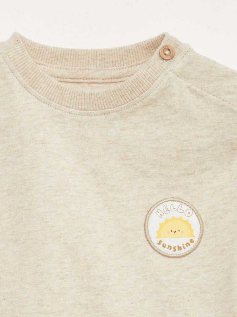 Camiseta con bordado en el pecho Beige - Kiabi