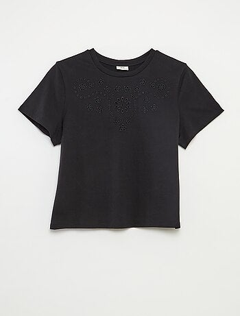 Camiseta con bordado inglés 'JDY'