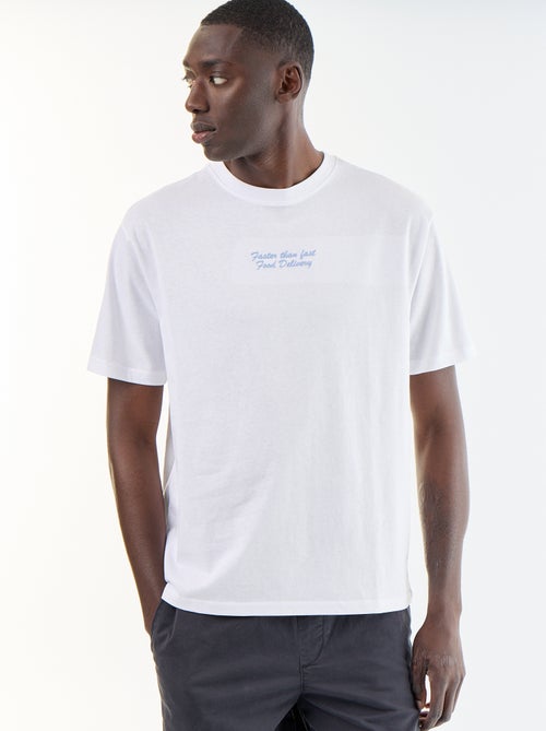 Camiseta con bordados de manga corta - Kiabi
