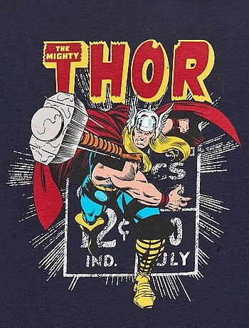 Camiseta con capucha 'Avengers'