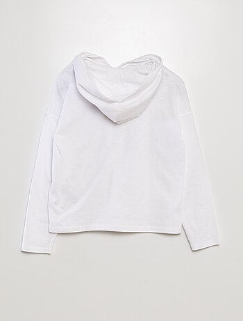 Camiseta con capucha