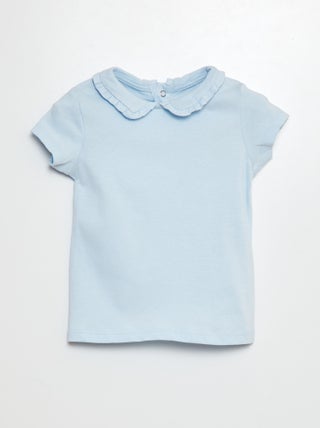 Camiseta con cuello bebé