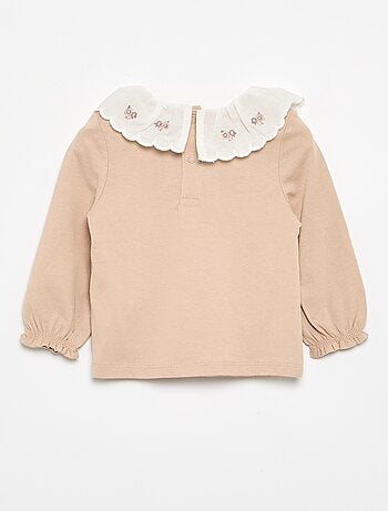 Camiseta con cuello Claudine