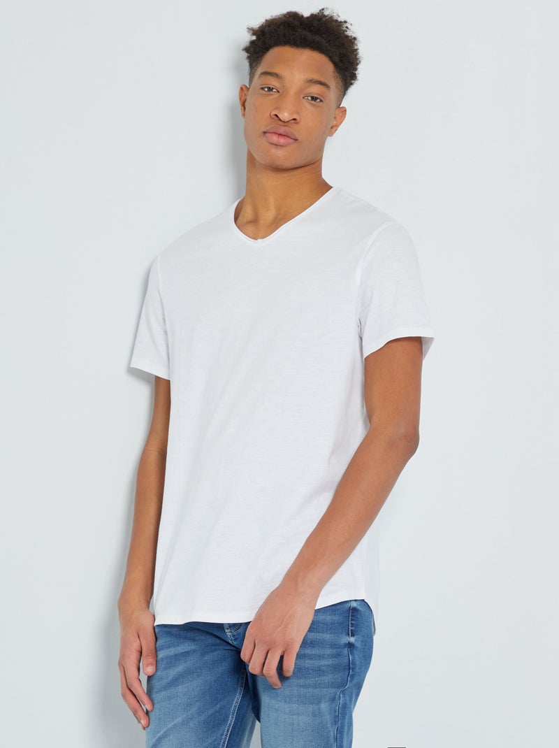 Camiseta con cuello de pico +1,90 m Blanco - Kiabi