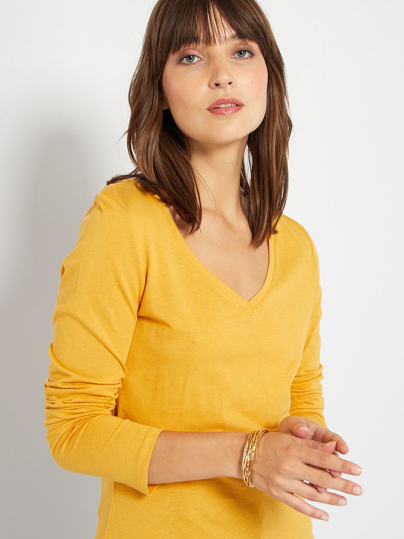 Camiseta con cuello de pico Amarillo - Kiabi