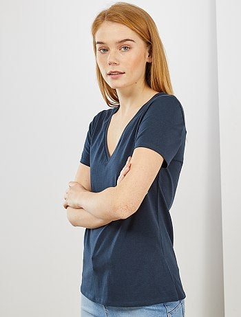 Camiseta con cuello de pico - Kiabi