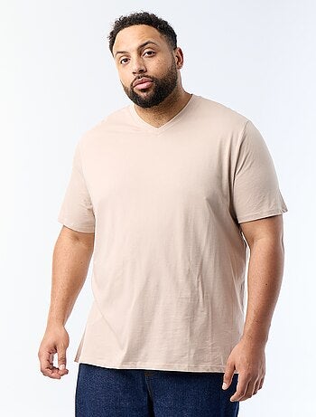 Camiseta con cuello de pico