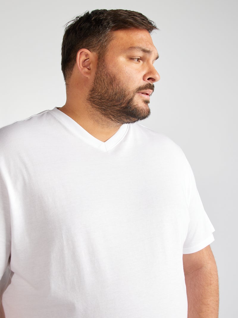 Camiseta con cuello de pico blanco - Kiabi
