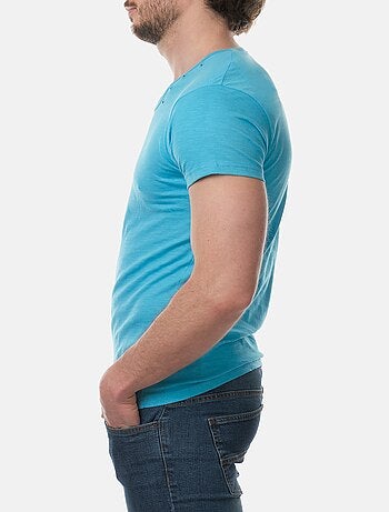 Camiseta con cuello en V