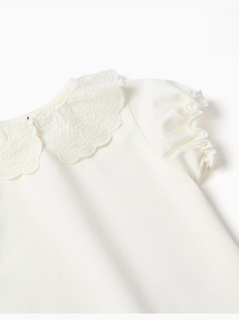 Camiseta con cuello festoneado y bordado Beige claro - Kiabi
