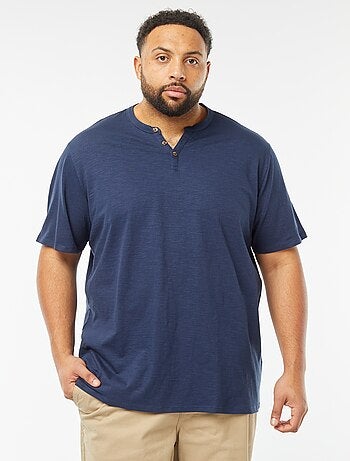 Camiseta con cuello panadero