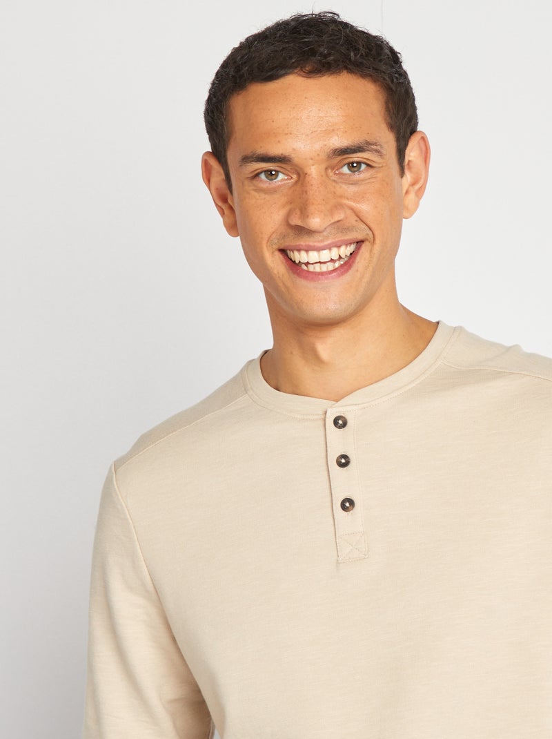 Camiseta con cuello panadero beige crema - Kiabi
