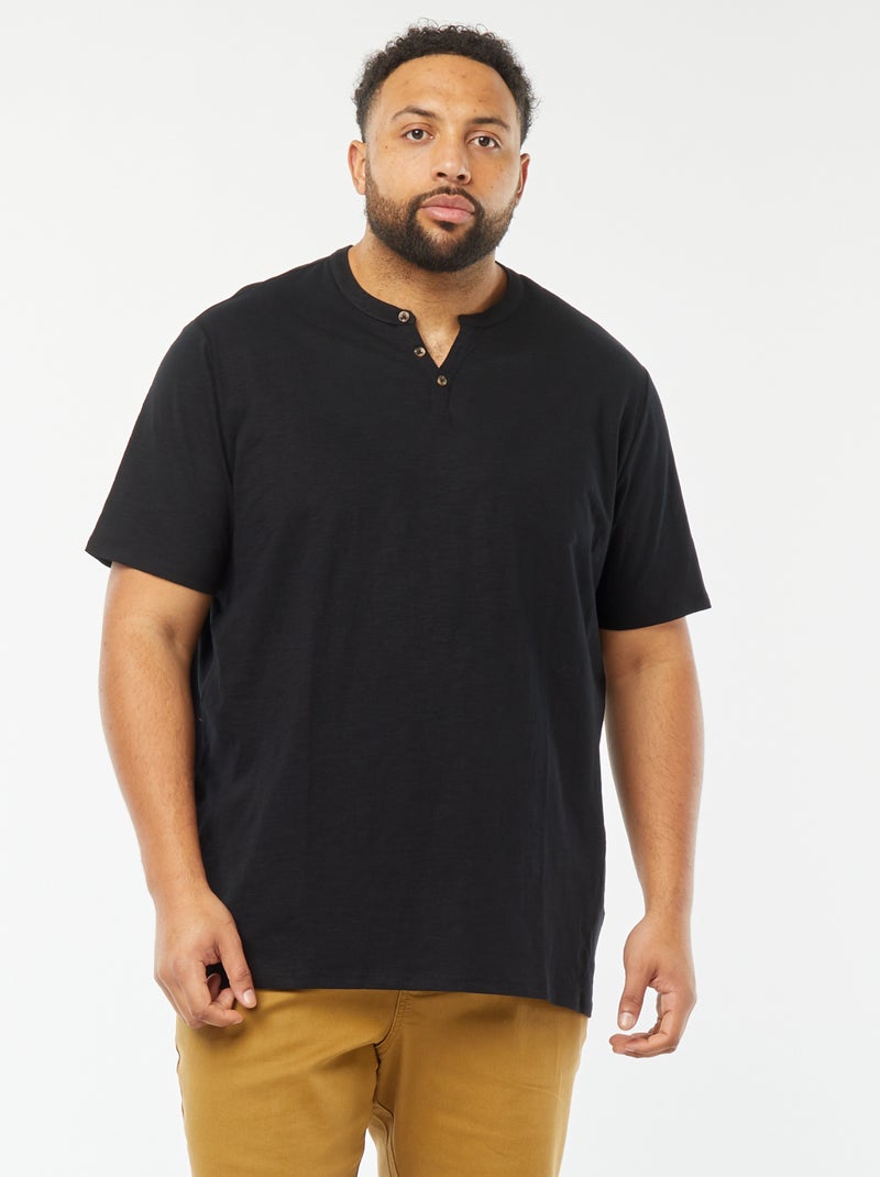 Camiseta con cuello panadero negro - Kiabi