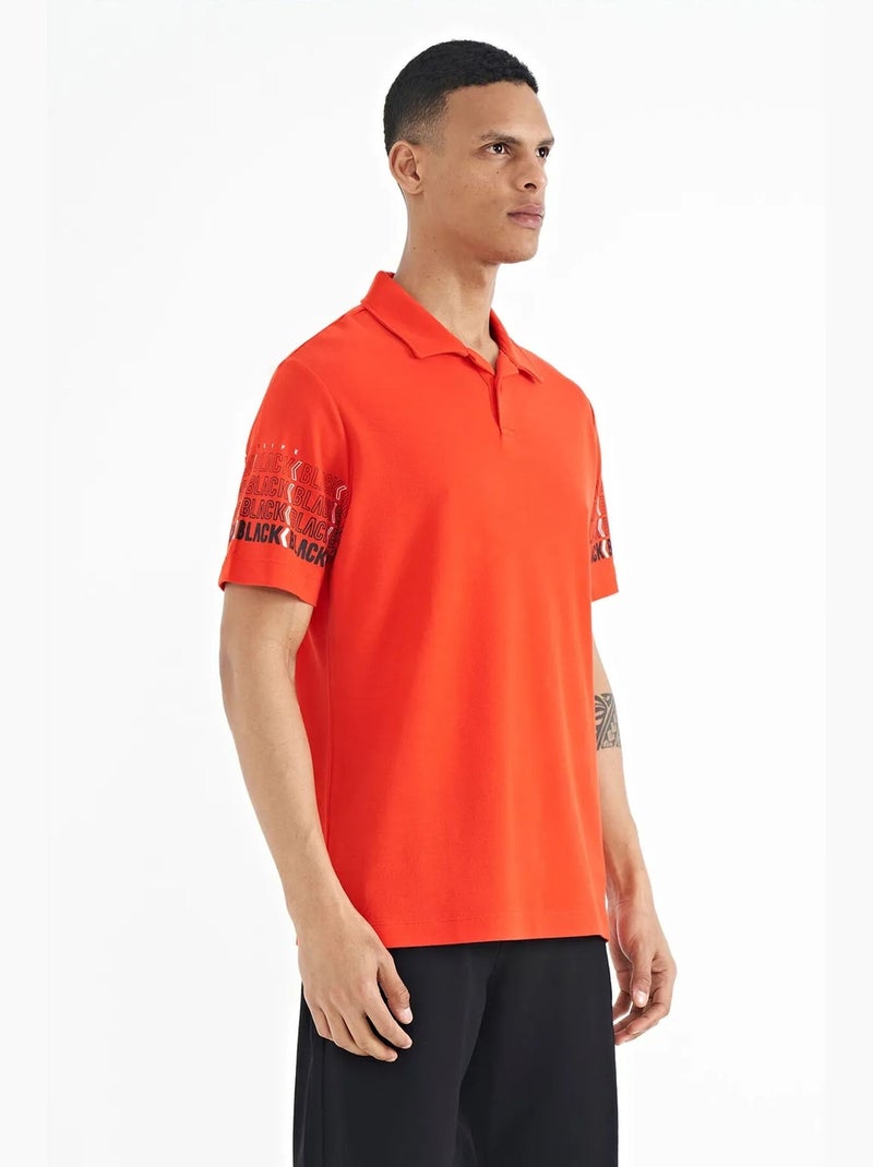Camiseta con cuello polo estampada tommy Naranja - Kiabi