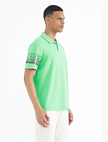 Camiseta con cuello polo estampada tommy