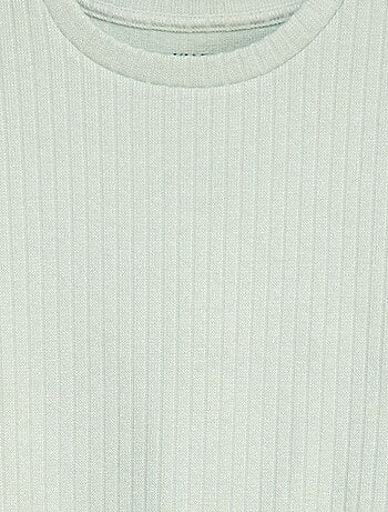 Camiseta con cuello redondo