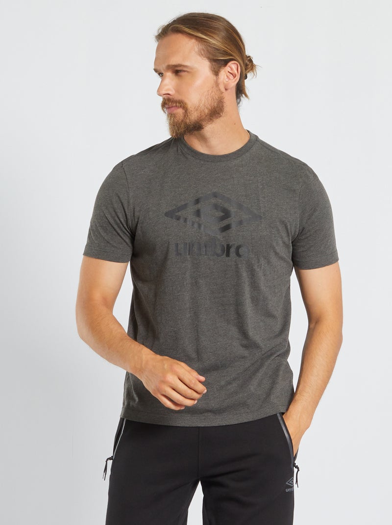Camiseta con cuello redondo 'Umbro' GRIS - Kiabi