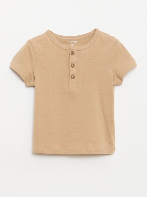 Camiseta con cuello tunecino abotonado - Kiabi