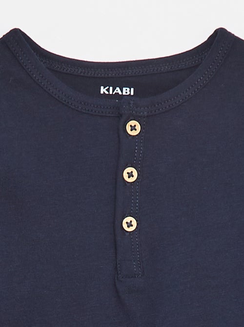 Camiseta con cuello tunecino - Kiabi