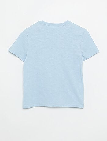 Camiseta con cuello tunecino