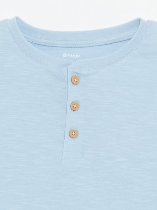 Camiseta con cuello tunecino - Kiabi Camiseta con cuello tunecino - Kiabi