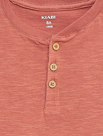 Camiseta con cuello tunecino